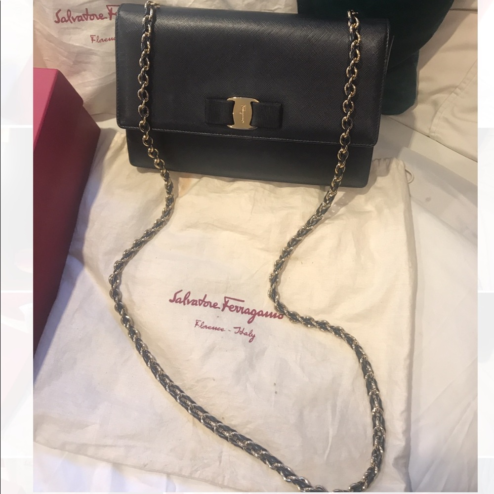 PreLOVED ferragamo handbag crossbody and purse